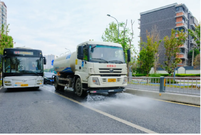 成都市成華區 “精雕細琢”書寫民生答卷，智能化清潔機械打造“凈優亮美”新樣本